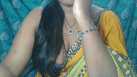 Snapshot of sophia_indian chatting on 13, 2, 2025 Sophia Tamil online show from 13, 2, 2025