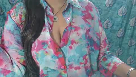 Snapshot of sophia_indian chatting on 1, 3, 2025 Sophia Tamil online show from 1, 3, 2025