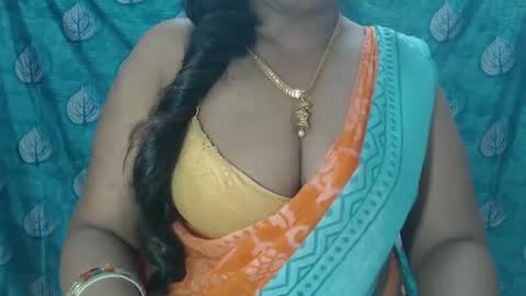 Snapshot of sophia_indian chatting on 2, 3, 2025 Sophia Tamil online show from 2, 3, 2025