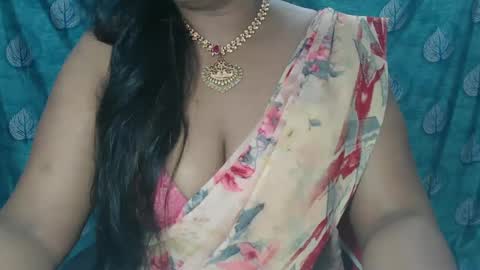 Snapshot of sophia_indian chatting on 6, 3, 2025 Sophia Tamil online show from 6, 3, 2025
