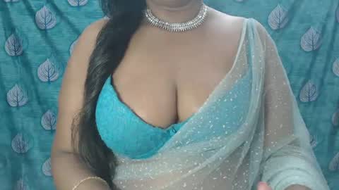 Snapshot of sophia_indian chatting on 9, 3, 2025 Sophia Tamil online show from 9, 3, 2025