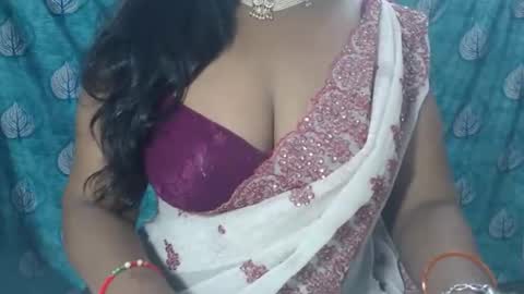 Snapshot of sophia_indian chatting on 9, 9, 2025 Sophia Tamil online show from 9, 9, 2025
