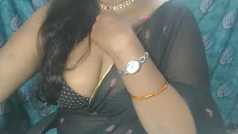 Snapshot of sophia_indian chatting on 11, 9, 2025 Sophia Tamil online show from 11, 9, 2025