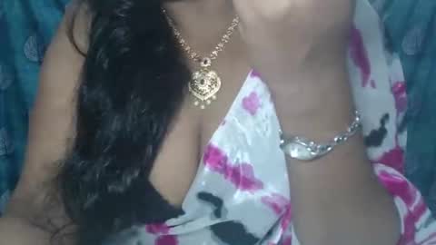 Snapshot of sophia_indian chatting on 6, 11, 2025 Sophia Tamil online show from 6, 11, 2025