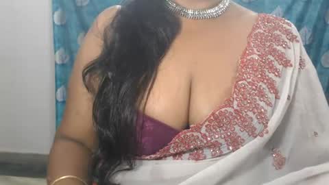 Snapshot of sophia_indian chatting on 11, 7, 2026 Sophia Tamil online show from 11, 7, 2026