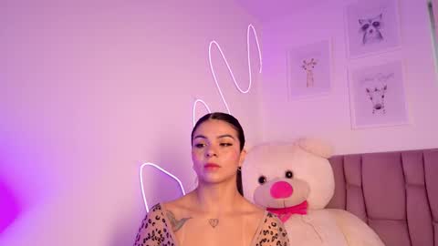 Sophia Carson online show from 27, 11, 2025