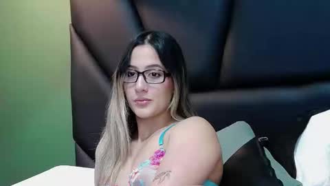 Sofia online show from 27, 1, 2025