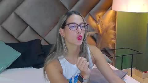 Sofia online show from 14, 9, 2025