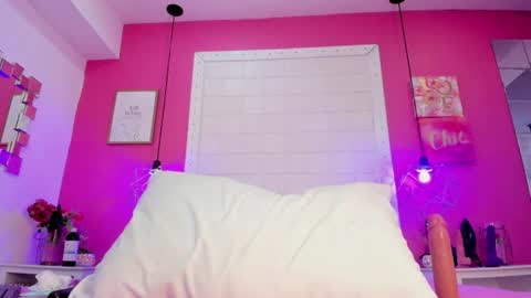 Sophia  online show from 15, 7, 2026