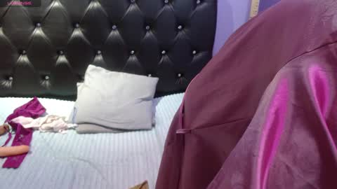 Snapshot of sophia_ny chatting on 10, 1, 2025 SOPHIA online show from 10, 1, 2025