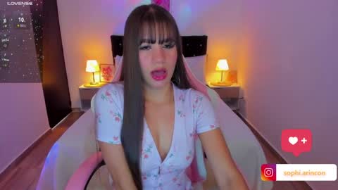 Sophia Rincon online show from 13, 4, 2026