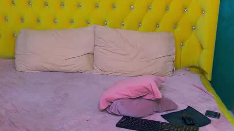 Snapshot of sophia_smith4146 chatting on 15, 12, 2025 sophia smith4146 online show from 15, 12, 2025