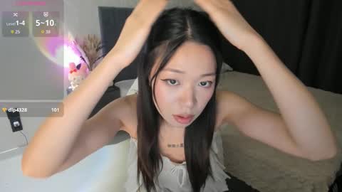 QUEEN OF SQUIRT online show from 4, 3, 2026