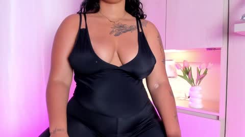  S O P H I A  online show from 12, 3, 2025