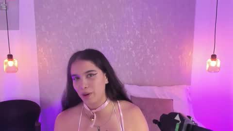 Sophia  online show from 9, 11, 2025