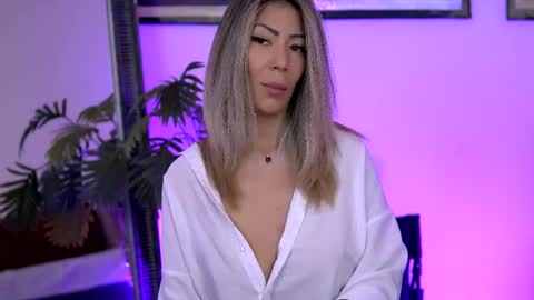Sophie online show from 27, 5, 2026