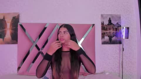 Sophia Salazar online show from 7, 11, 2025