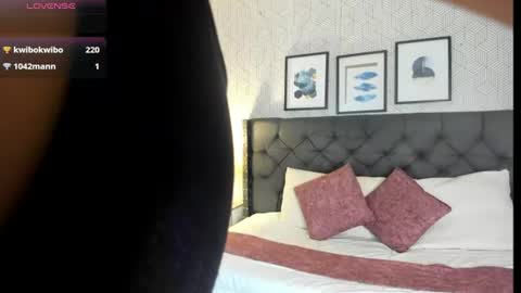 Snapshot of sophie__blare chatting on 19, 6, 2026 sophie__blare online show from 19, 6, 2026