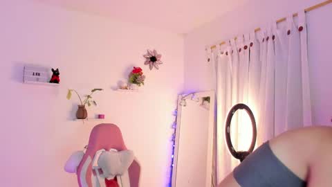 sophie doll online show from 9, 1, 2025