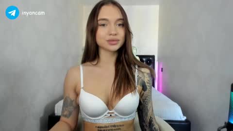 Snapshot of sophie_in chatting on 20, 2, 2025 Sonya online show from 20, 2, 2025