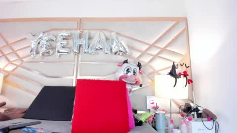 sophie_newton online show from 18, 7, 2026