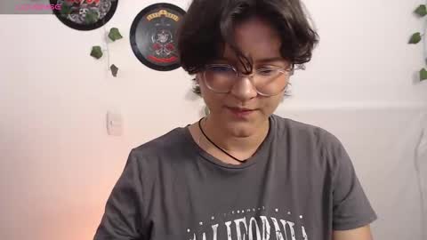 sophie_ross1 online show from 7, 10, 2025