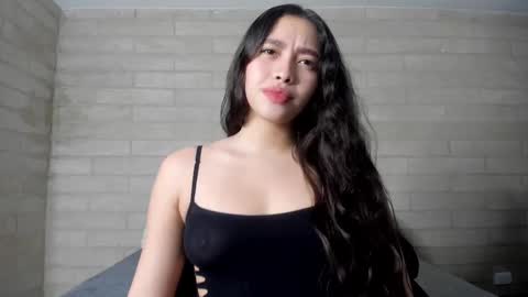 Snapshot of sophiebellucci chatting on 1, 10, 2025 sophiebellucci online show from 1, 10, 2025