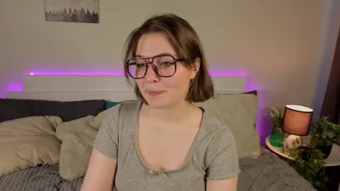 Snapshot of sophieblush chatting on 4, 6, 2026 Sophia online show from 4, 6, 2026