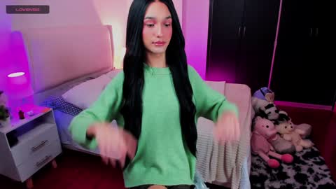    online show from 14, 1, 2025