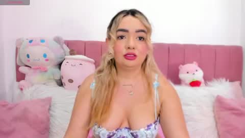 Snapshot of sophiee_rosee chatting on 10, 6, 2026 sophiee rosee online show from 10, 6, 2026