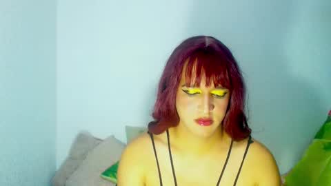 Snapshot of sophiehillsxo chatting on 15, 1, 2025 sophiehillsxo online show from 15, 1, 2025