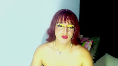 Snapshot of sophiehillsxo chatting on 24, 1, 2025 sophiehillsxo online show from 24, 1, 2025