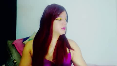Snapshot of sophiehillsxo chatting on 7, 11, 2025 sophiehillsxo online show from 7, 11, 2025