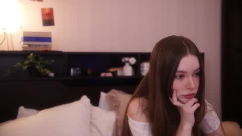 Sophie  Next stream  3 online show from 3, 12, 2025