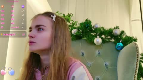 Sophie and my bestie Mandy    online show from 14, 12, 2024