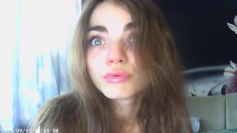 Sophie and my bestie Mandy    online show from 9, 9, 2025