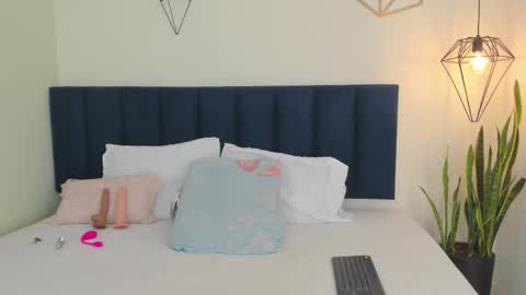 sophieturner_mg online show from 29, 11, 2025