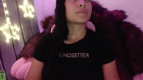 Snapshot of sophiia_dreams chatting on 7, 1, 2025 Sophia this is not my real name online show from 7, 1, 2025