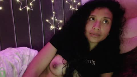 Snapshot of sophiia_dreams chatting on 7, 1, 2025 Sophia this is not my real name online show from 7, 1, 2025
