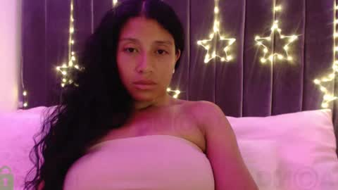 Snapshot of sophiia_dreams chatting on 7, 1, 2025 Sophia this is not my real name online show from 7, 1, 2025
