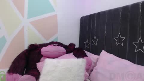 Snapshot of sophiia_dreams chatting on 7, 2, 2025 Sophia this is not my real name online show from 7, 2, 2025