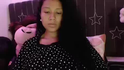 Snapshot of sophiia_dreams chatting on 12, 9, 2025 Sophia this is not my real name online show from 12, 9, 2025