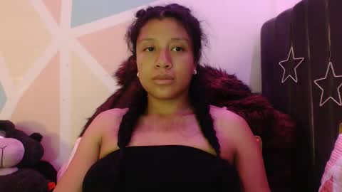 Snapshot of sophiia_dreams chatting on 27, 9, 2025 Sophia this is not my real name online show from 27, 9, 2025