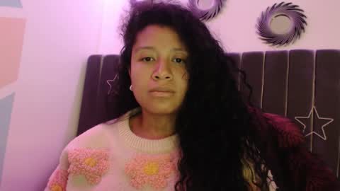 Snapshot of sophiia_dreams chatting on 6, 10, 2025 Sophia this is not my real name online show from 6, 10, 2025
