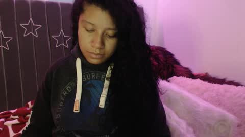 Snapshot of sophiia_dreams chatting on 31, 10, 2025 Sophia this is not my real name online show from 31, 10, 2025