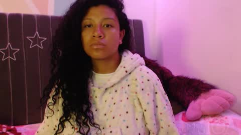 Snapshot of sophiia_dreams chatting on 3, 11, 2025 Sophia this is not my real name online show from 3, 11, 2025