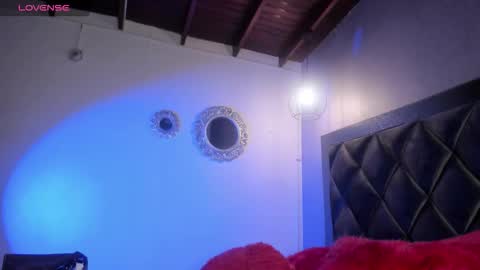 sophi online show from 10, 9, 2025