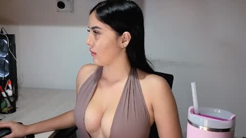 Sophiee online show from 25, 4, 2026
