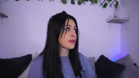 Sophiie online show from 19, 11, 2025