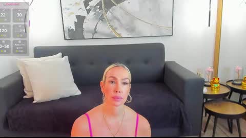Snapshot of sophimariin chatting on 16, 6, 2026 Sophi online show from 16, 6, 2026
